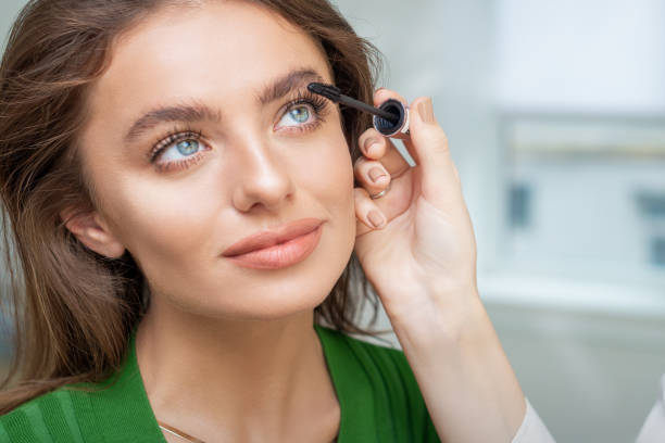 How to grow eyelashes and eyebrows naturally