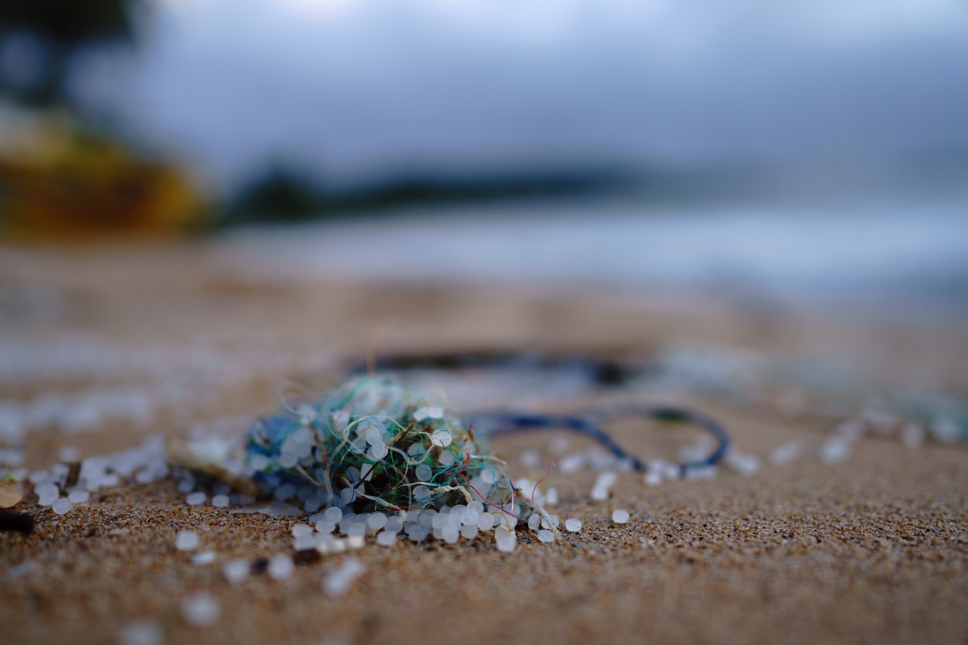 Microplastics found in Mirissa Harbour, Sri Lanka. Ph. Soren Funk, Unsplash