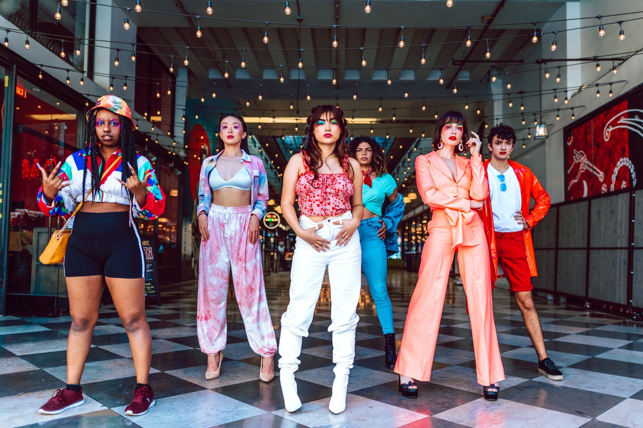 Gen Z and fashion habits. Ph. Rodnae Productions, Pexels