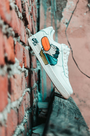 How Personalised Sneaker Prints Are Transforming The Scene
