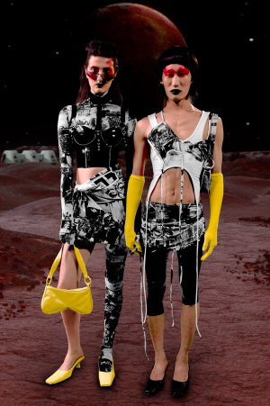 Alvaro Mars SS21 Unveils Mavra Solar
