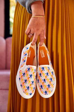 Keds' fundraising campaign in support of women survivors of war